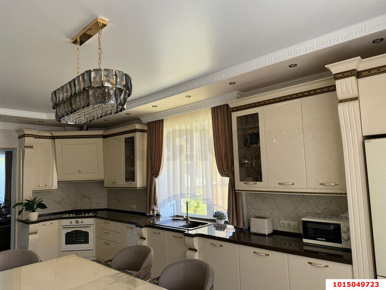 Фото №2: Дом 1268 м² + 5.42 сот. - Витязево, пр-кт Южный