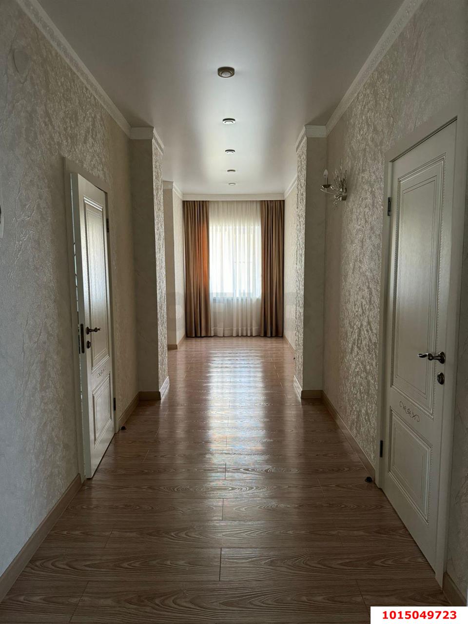 Фото №6: Дом 1268 м² + 5.42 сот. - Витязево, пр-кт Южный