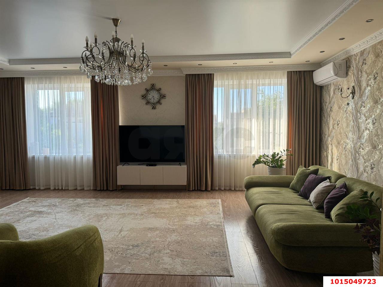 Фото №1: Дом 1268 м² + 5.42 сот. - Витязево, пр-кт Южный