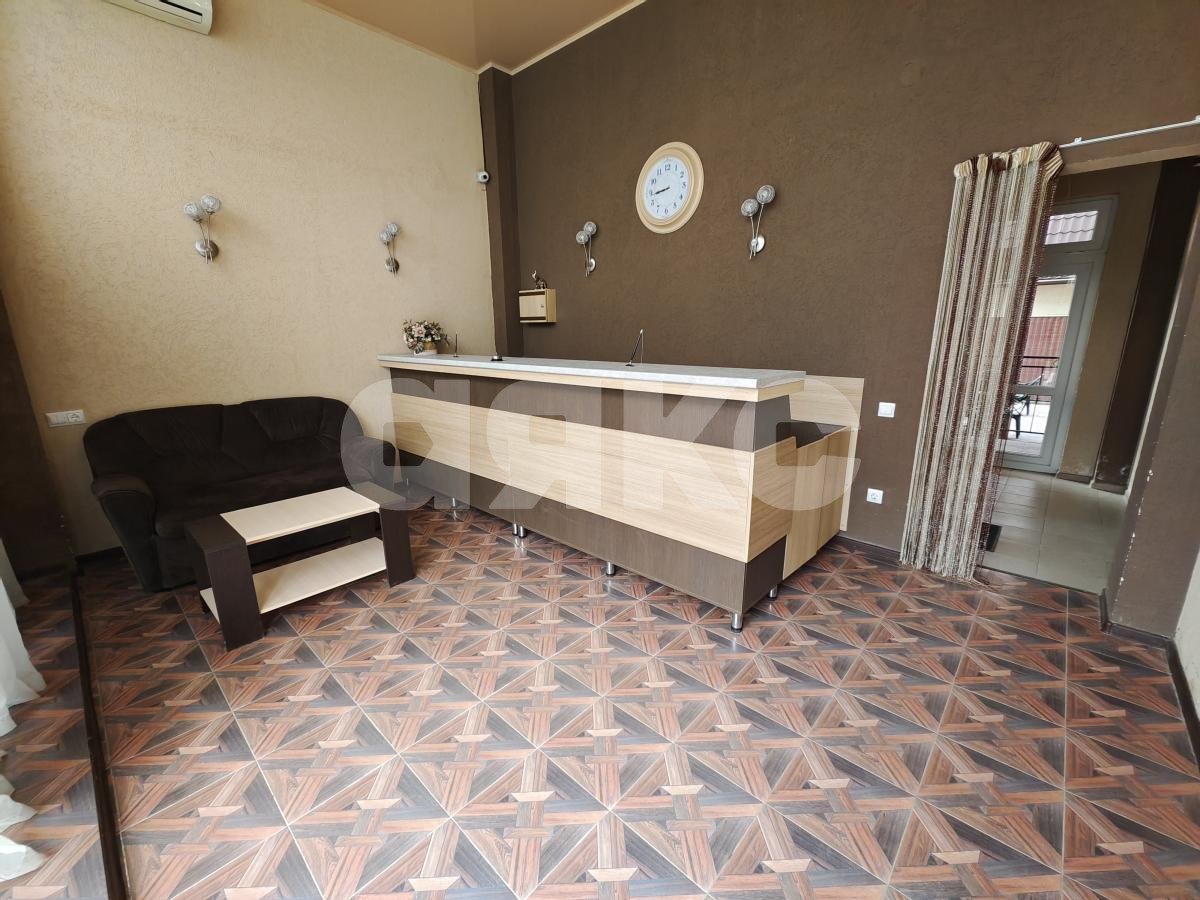 Фото №6: Коммерция 900 м² - Витязево, ул. Черноморская, 30