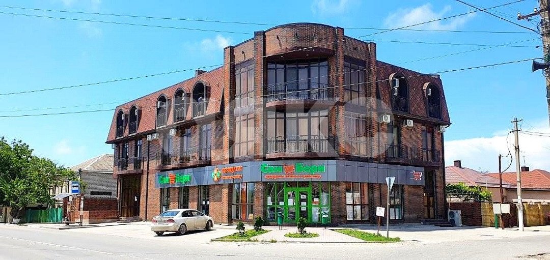 Фото №1: Коммерция 900 м² - Витязево, ул. Черноморская, 30