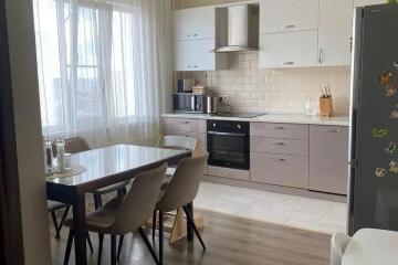 Фото №4: 2-комнатная квартира 78 м² - Краснодар, мкр. имени Маршала Жукова, ул. Александра Покрышкина, 2/1