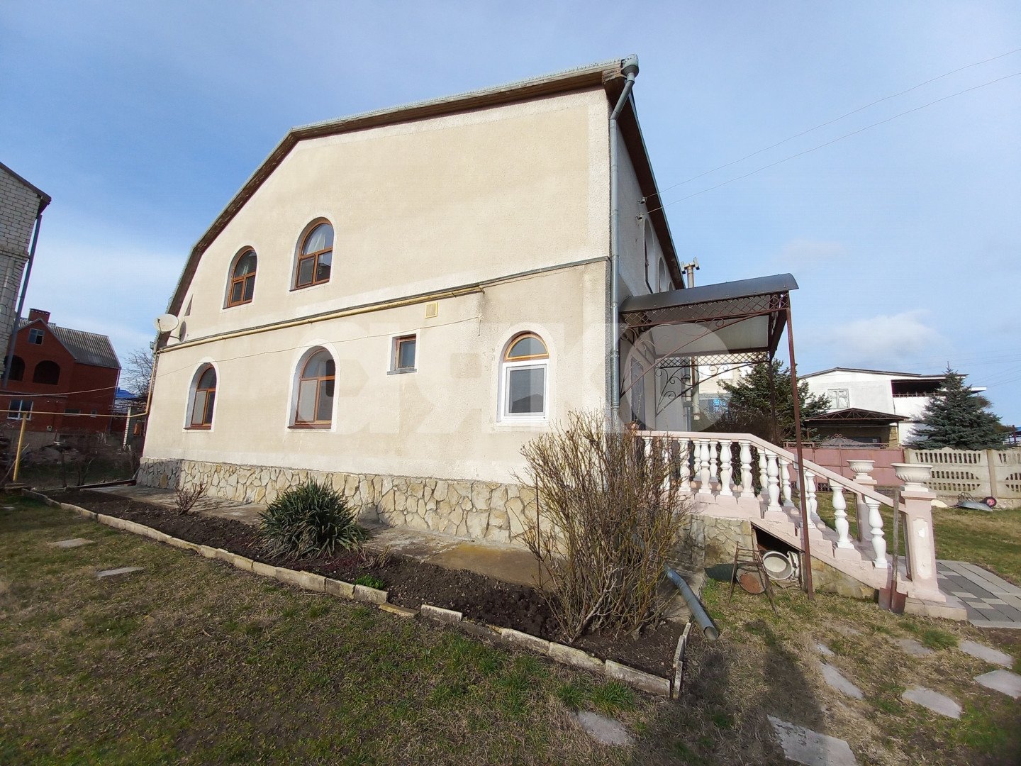 Фото №4: Дом 220 м² + 6.7 сот. - Пятихатки, ул. Жемчужная