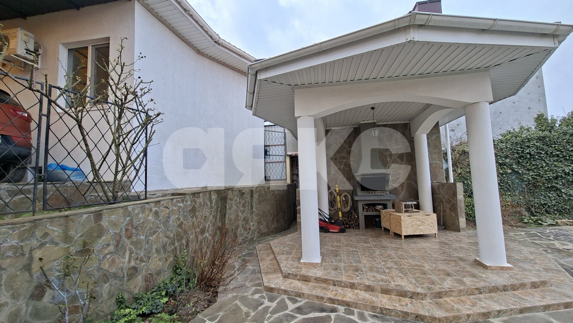 Фото №9: Коттедж 342 м² + 10.5 сот. - Супсех, ул. Лазурная, 38