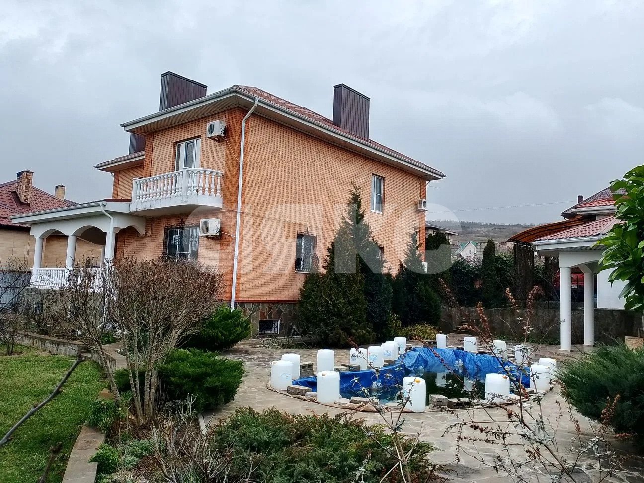 Фото №3: Коттедж 342 м² + 10.5 сот. - Супсех, ул. Лазурная, 38