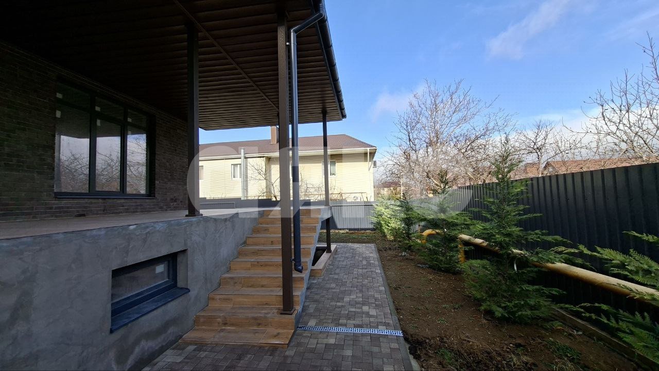 Фото №9: Дом 187 м² + 6.5 сот. - Супсех