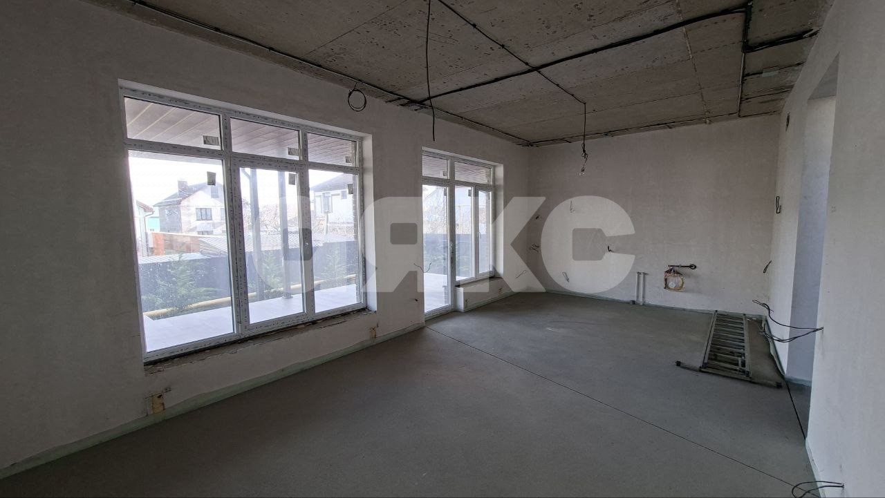 Фото №11: Дом 187 м² + 6.5 сот. - Супсех