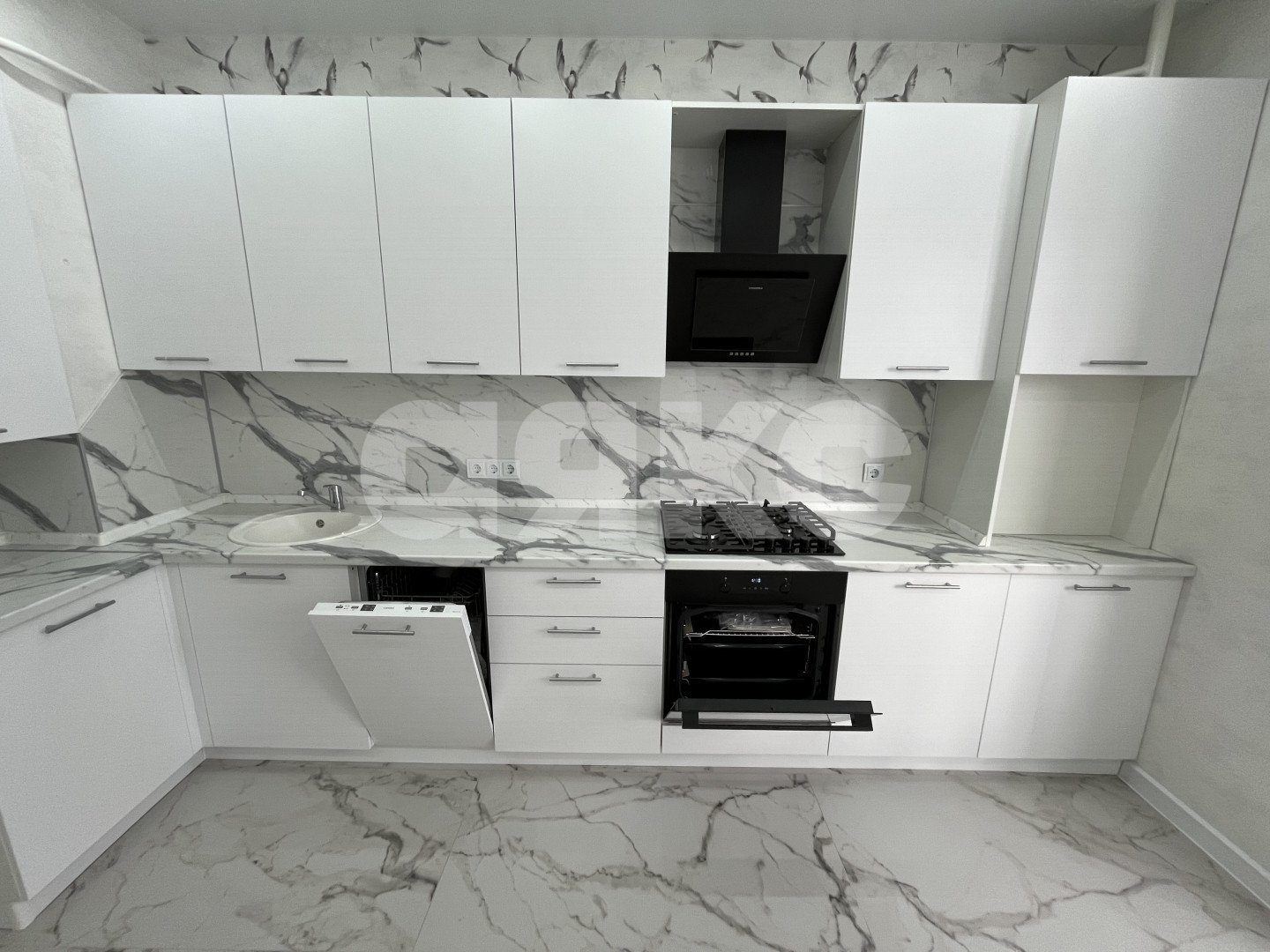 Фото №2: 2-комнатная квартира 67 м² - Анапа, жилой комплекс Лазурный, Алексеевка, Алексеевка, мкр. жилой комплекс Лазурный, ул. Крестьянская, 27к2