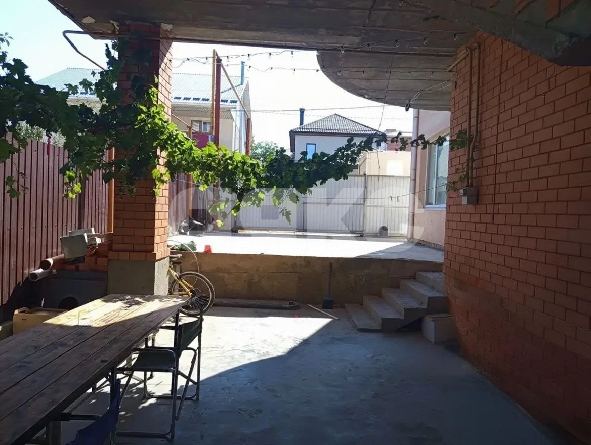 Фото №1: Дом 240 м² + 5 сот. - Супсех