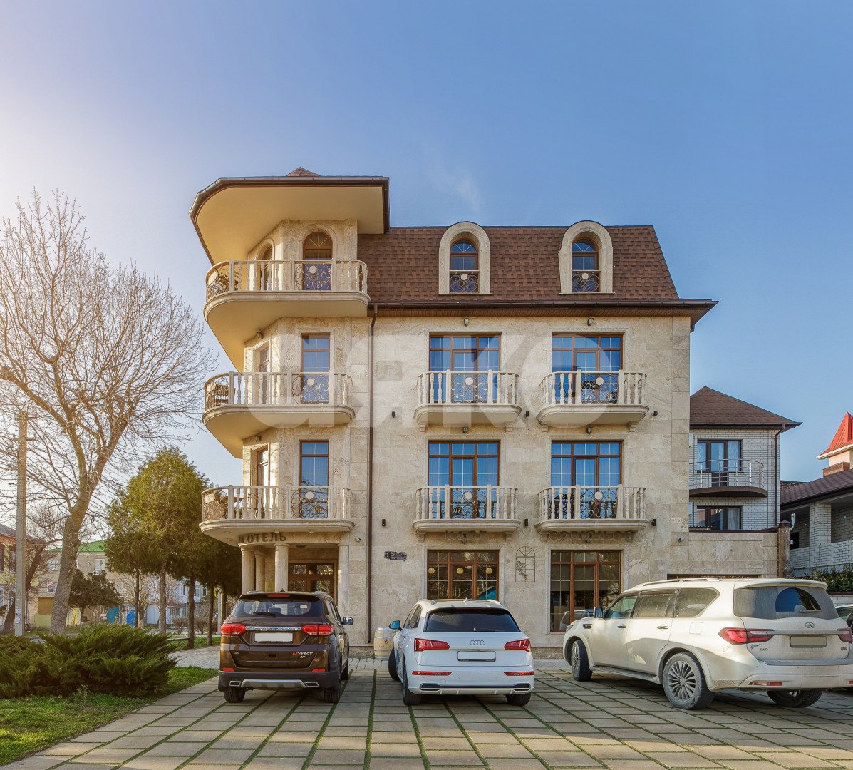 Фото №4: Дом 987 м² + 3.71 сот. - Анапа, ул. Тургенева, 1