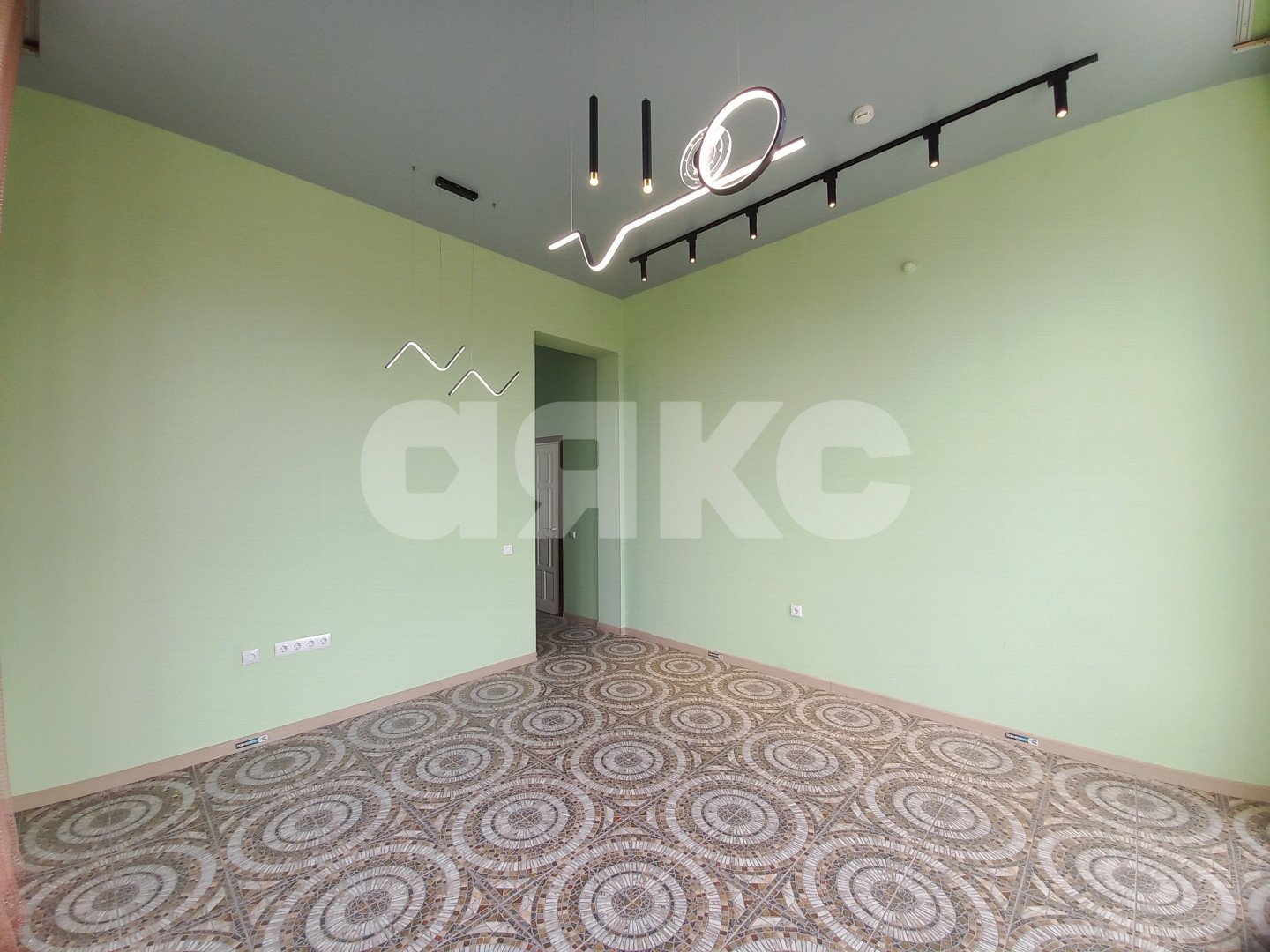 Фото №3: Коммерция 37 м² - Анапа, жилой комплекс Огни Анапы, мкр. жилой комплекс Огни Анапы, ул. Толстого, 130к1